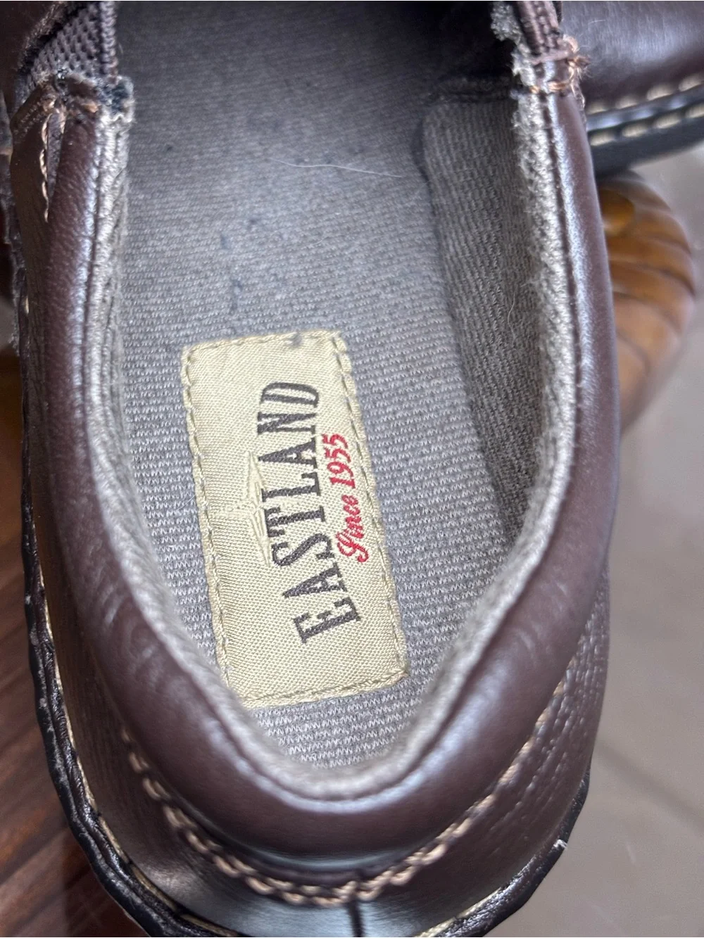 Eastland classic slip